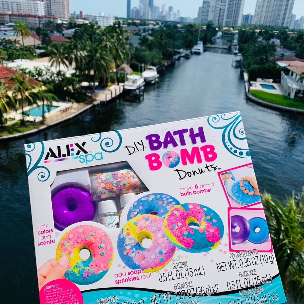 Alex Spa DIY Bath Bomb Donuts Kit